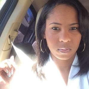 Meet your Posher, Shina